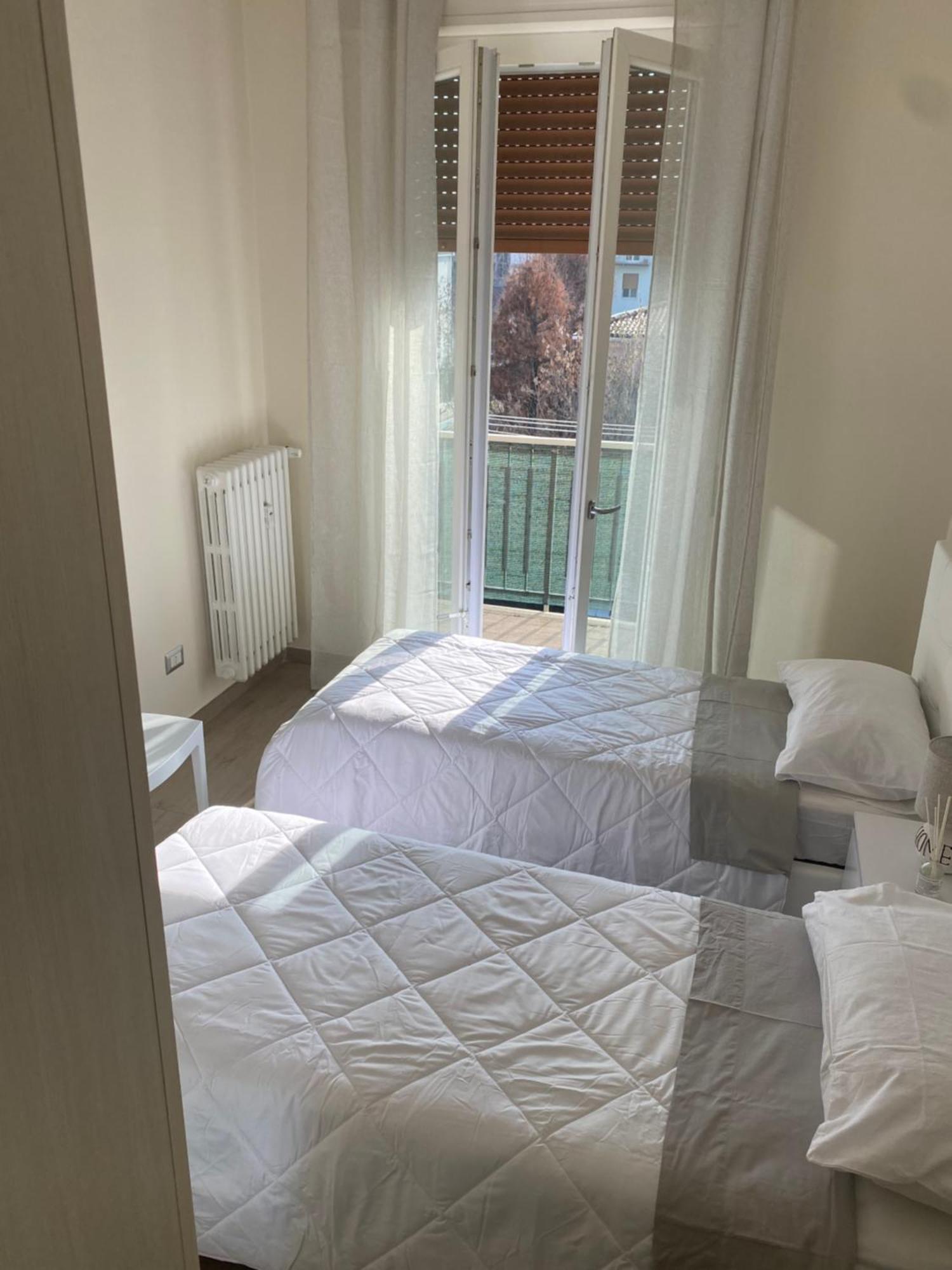 Sweet Home Modena Bagian luar foto
